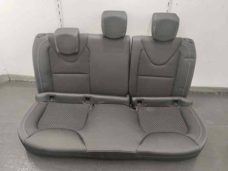 JUEGO ASIENTOS COMPLETO RENAULT CLIO IV 2018 0.9 (90 CV)