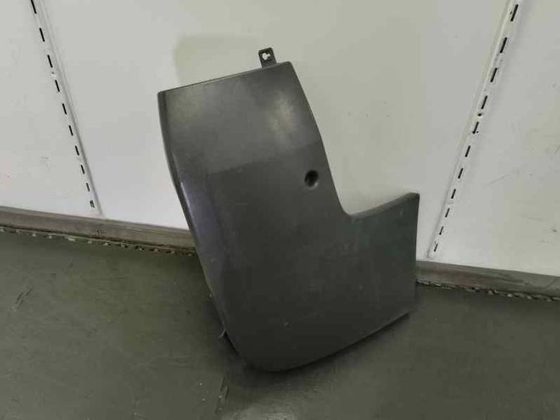 PUNTERA PARAGOLPES TRASERA DERECHA RENAULT TRAFIC CAJA CERRADA 2004