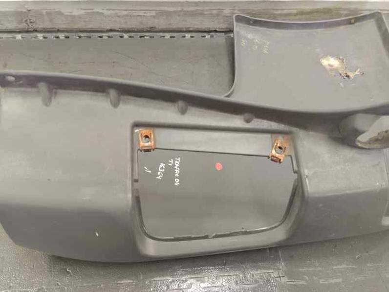PUNTERA PARAGOLPES TRASERA IZQUIERDA RENAULT TRAFIC CAJA CERRADA 2004