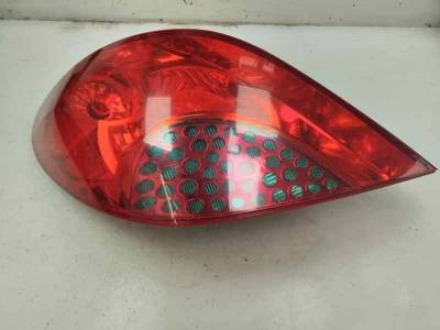 PILOTO TRASERO IZQUIERDO PEUGEOT 207 2008 1.4 16V VTI (95 CV)