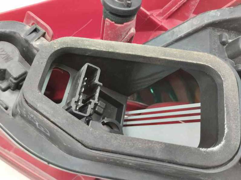 PILOTO TRASERO IZQUIERDO PEUGEOT 207 2008 1.4 16V VTI (95 CV)