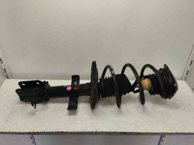 AMORTIGUADOR DELANTERO IZQUIERDO RENAULT CLIO IV 2018 0.9 (90 CV)