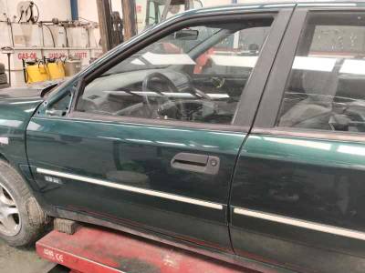 PUERTA DELANTERA IZQUIERDA CITROEN XANTIA BERLINA 1998 1.9 SDTD (75 CV)