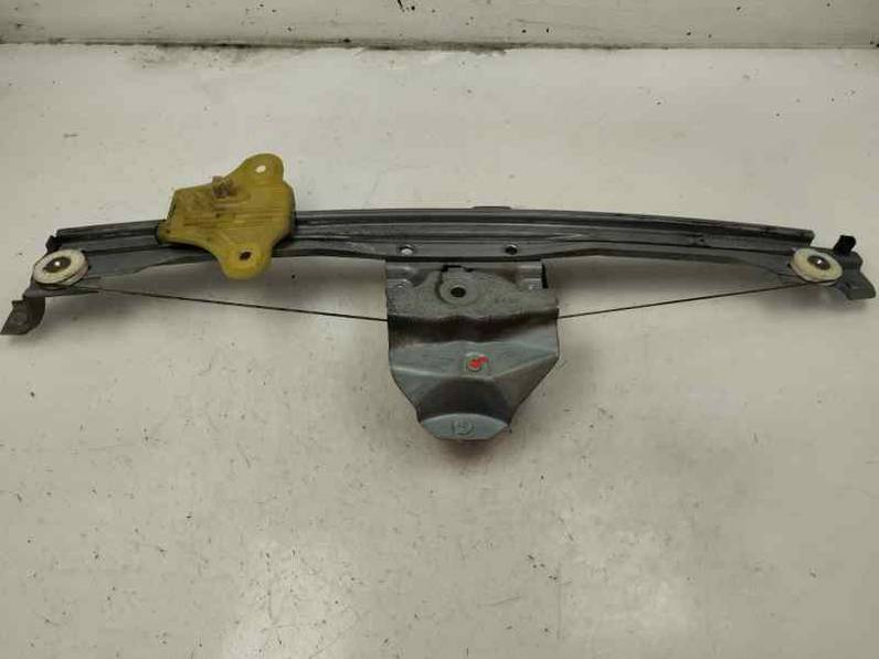 ELEVALUNAS DELANTERO DERECHO RENAULT CAPTUR 2015 1.2