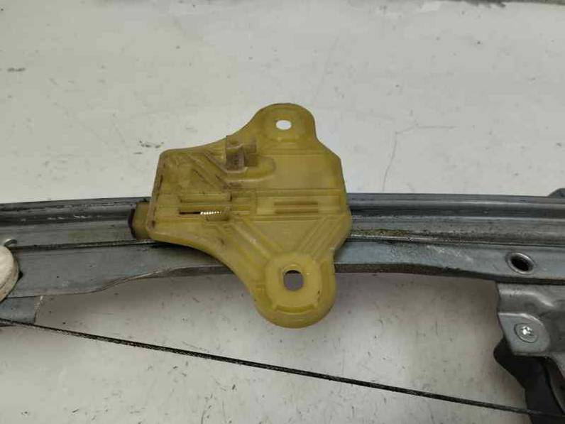 ELEVALUNAS DELANTERO DERECHO RENAULT CAPTUR 2015 1.2