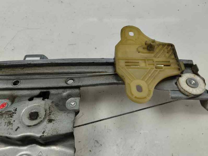 ELEVALUNAS TRASERO IZQUIERDO RENAULT CAPTUR 2015 1.2