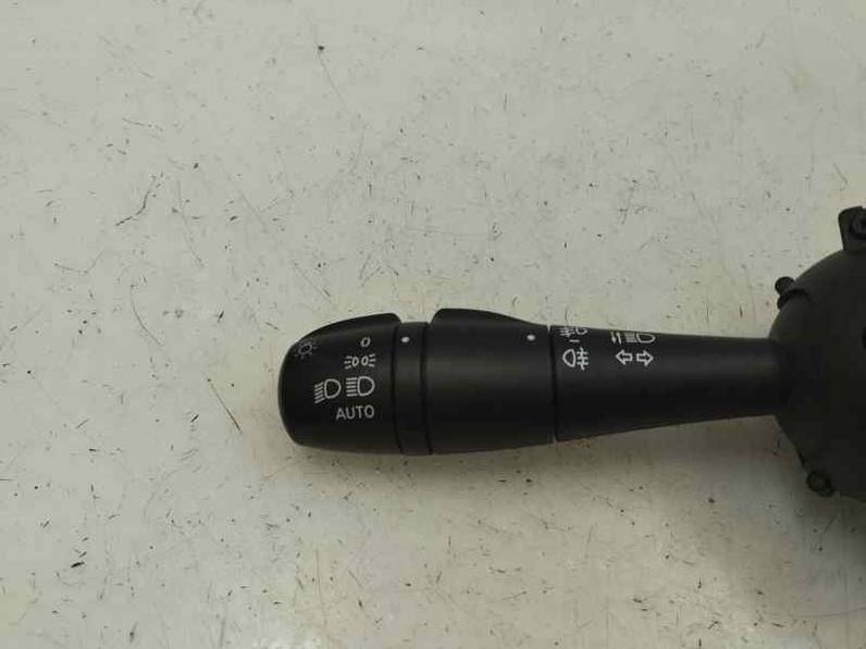 MANDO LUCES RENAULT CAPTUR 2015 1.2