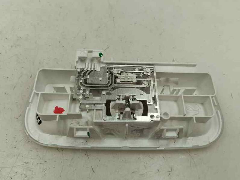 LUZ INTERIOR RENAULT CAPTUR 2015 1.2