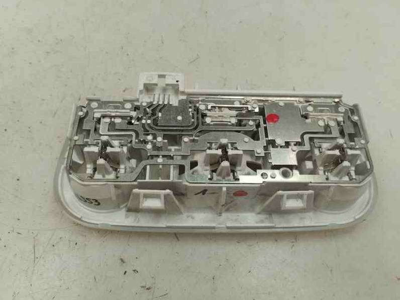 LUZ INTERIOR RENAULT CAPTUR 2015 1.2