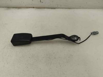 CINTURON SEGURIDAD DELANTERO DERECHO RENAULT CAPTUR 2015 1.2