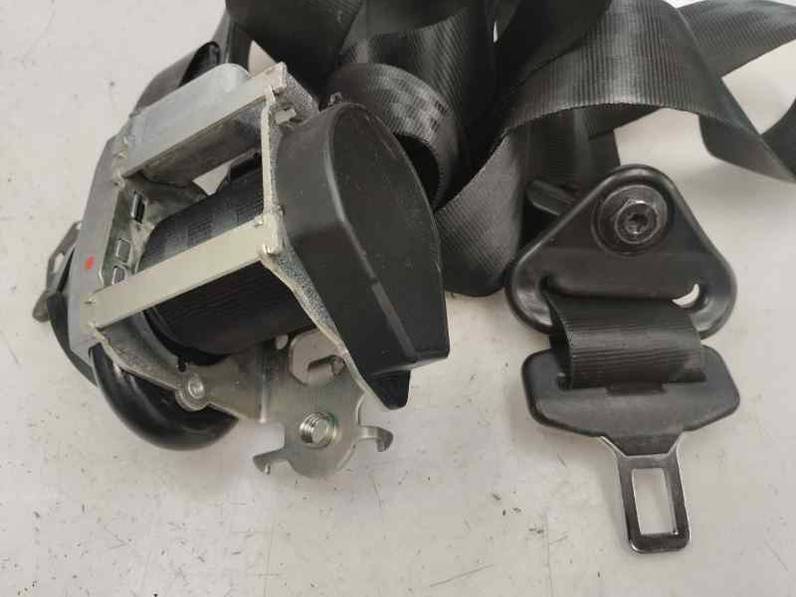 CINTURON SEGURIDAD DELANTERO IZQUIERDO RENAULT CAPTUR 2015 1.2