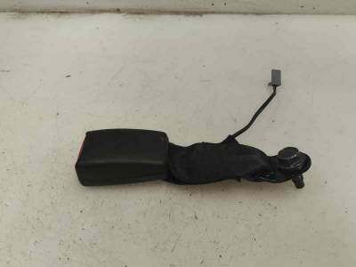 CINTURON SEGURIDAD TRASERO DERECHO RENAULT CAPTUR 2015 1.2