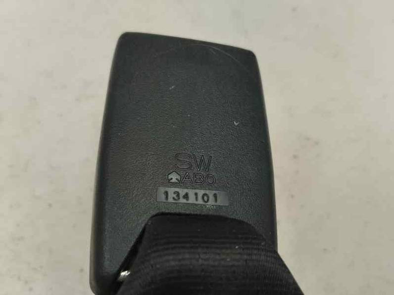 CINTURON SEGURIDAD TRASERO IZQUIERDO RENAULT CAPTUR 2015 1.2