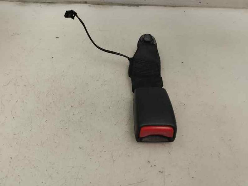 CINTURON SEGURIDAD TRASERO CENTRAL RENAULT CAPTUR 2015 1.2