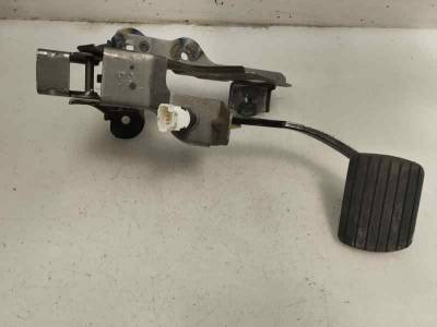 PEDAL FRENO RENAULT CAPTUR 2015 1.2