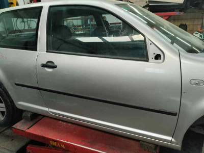PUERTA DELANTERA DERECHA VOLKSWAGEN GOLF IV BERLINA 2001 1.9 SDI (68 CV)