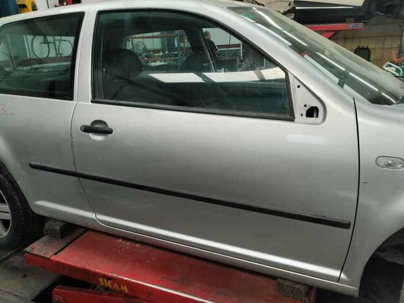 PUERTA DELANTERA DERECHA VOLKSWAGEN GOLF IV BERLINA 2001 1.9 SDI (68 CV)