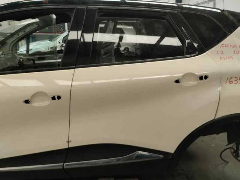 PUERTA TRASERA IZQUIERDA RENAULT CAPTUR 2015 1.2