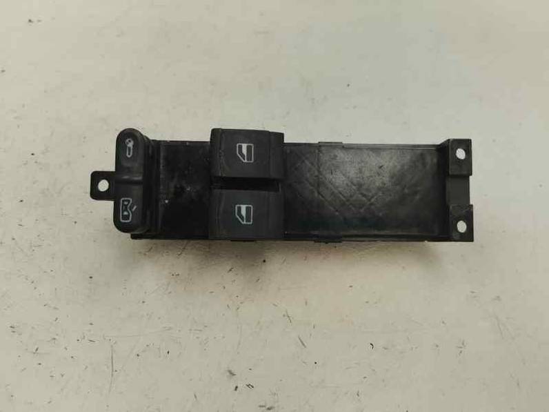 MANDO ELEVALUNAS DELANTERO IZQUIERDO VOLKSWAGEN GOLF IV BERLINA 2001 1.9 SDI (68 CV)