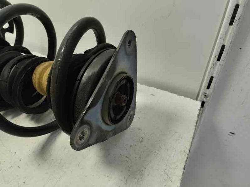 AMORTIGUADOR DELANTERO DERECHO RENAULT CAPTUR 2015 1.2