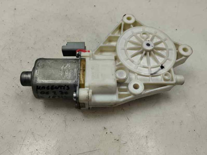 MOTOR ELEVALUNAS DELANTERO DERECHO KIA MAGENTIS 2006 2.0 CRDI (140 CV)