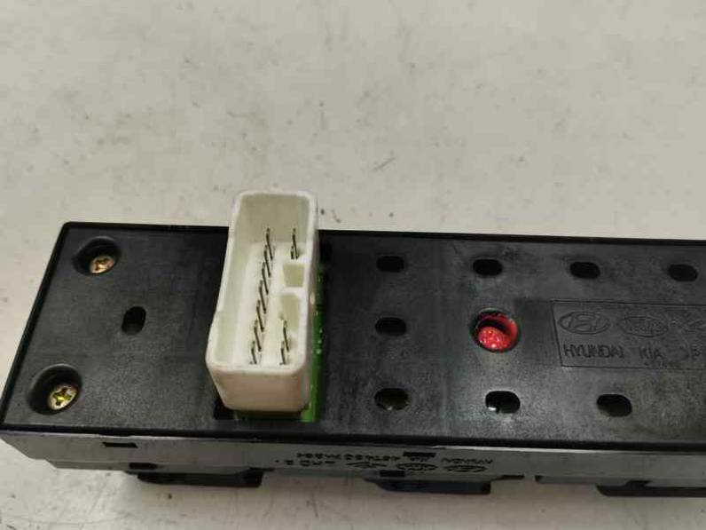 MANDO ELEVALUNAS DELANTERO IZQUIERDO KIA MAGENTIS 2006 2.0 CRDI (140 CV)