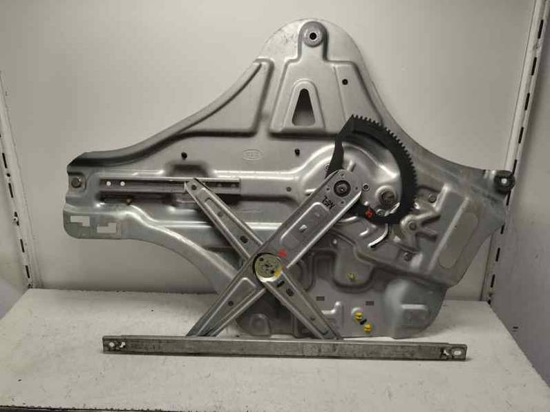 ELEVALUNAS DELANTERO IZQUIERDO KIA MAGENTIS 2006 2.0 CRDI (140 CV)