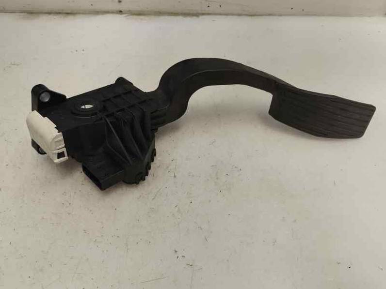 POTENCIOMETRO PEDAL OPEL CORSA D 2014 1.3 CDTI (75 CV)