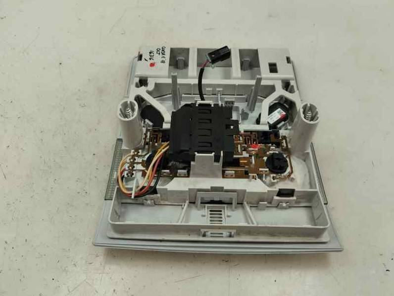 LUZ INTERIOR OPEL CORSA E 2018 1.4 MULTIPUNTO (90 CV)