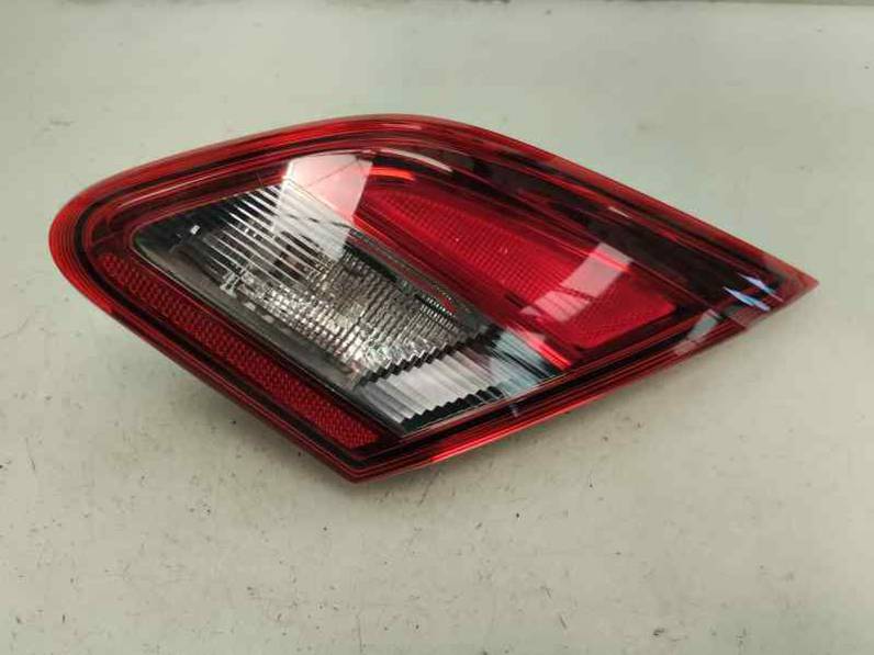 PILOTO TRASERO DERECHO INTERIOR OPEL CORSA E 2018 1.4 MULTIPUNTO (90 CV)