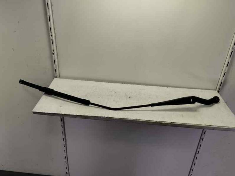 BRAZO LIMPIA DELANTERO DERECHO OPEL CORSA E 2018 1.4 MULTIPUNTO (90 CV)