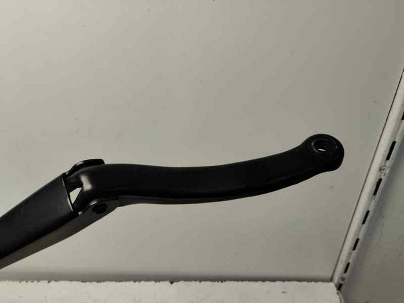 BRAZO LIMPIA DELANTERO DERECHO OPEL CORSA E 2018 1.4 MULTIPUNTO (90 CV)