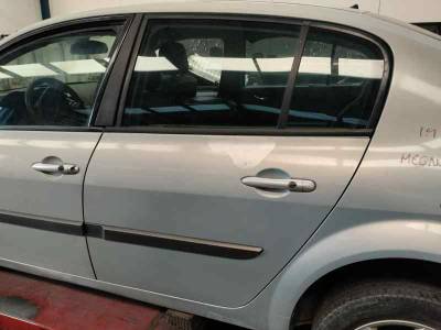 PUERTA TRASERA IZQUIERDA RENAULT MEGANE II CLASSIC BERLINA 2004 1.9 DCI (120 CV)