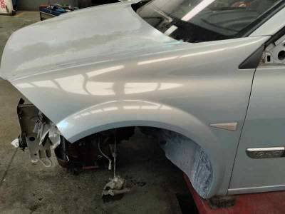 ALETA DELANTERA IZQUIERDA RENAULT MEGANE II CLASSIC BERLINA 2004 1.9 DCI (120 CV)