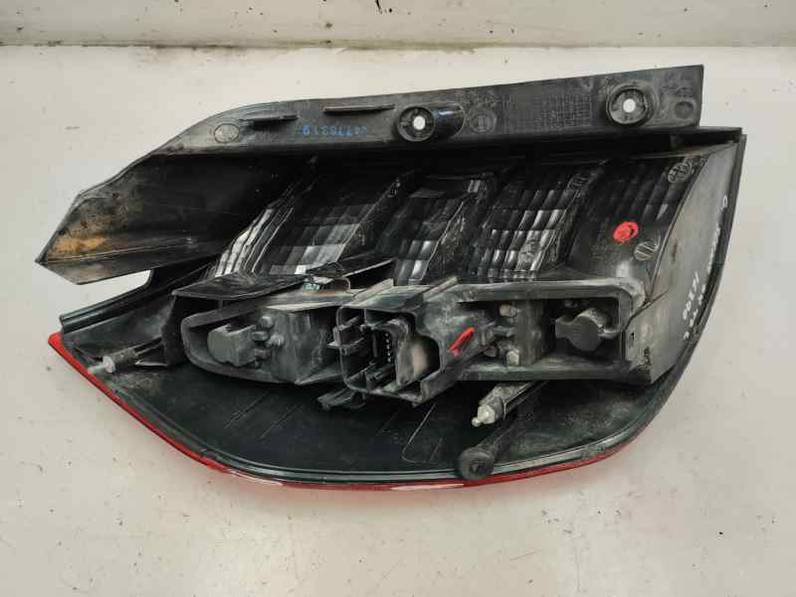 PILOTO TRASERO DERECHO RENAULT MEGANE GRAND SCENIC 2004 1.5 DCI (101 CV)