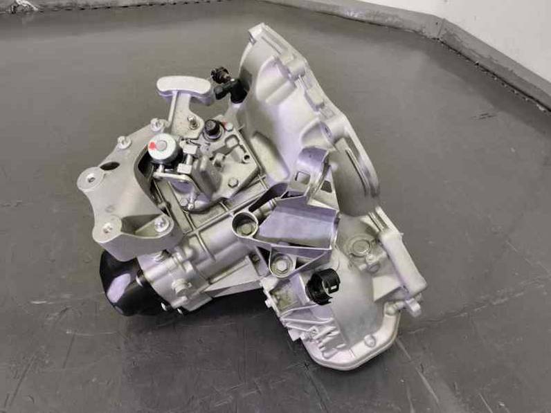 CAJA CAMBIOS OPEL CORSA E 2018 1.4 MULTIPUNTO (90 CV)