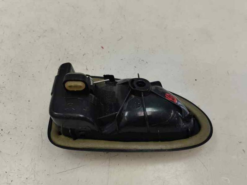 MANETA INTERIOR TRASERA DERECHA RENAULT CLIO II FASE II 2004 1.5 DCI (82 CV)