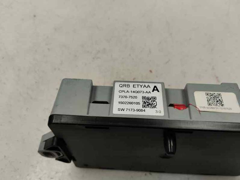 CAJA RELES FUSIBLES LAND ROVER EVOQUE 2015 2.2 TD4 (150 CV)