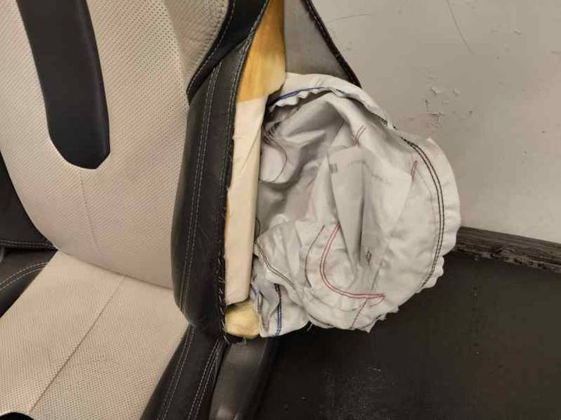 JUEGO ASIENTOS COMPLETO LAND ROVER EVOQUE 2015 2.2 TD4 (150 CV)