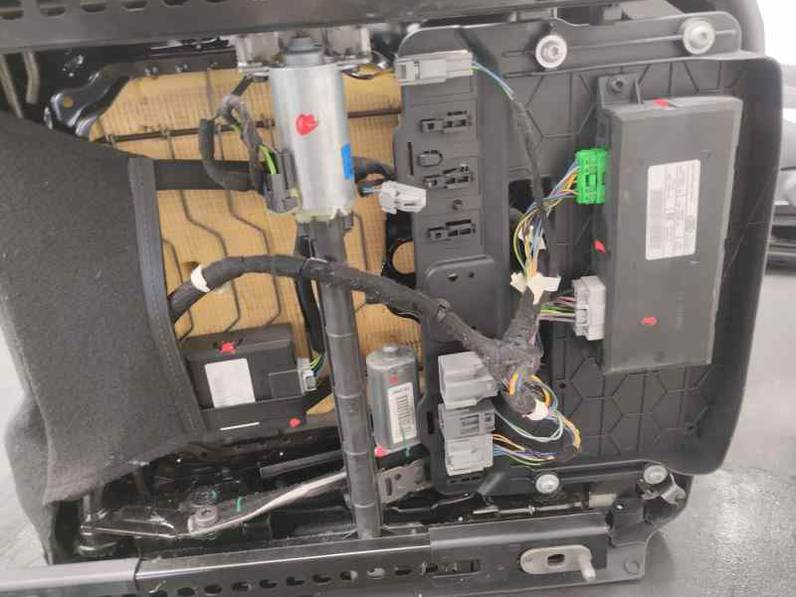 JUEGO ASIENTOS COMPLETO LAND ROVER EVOQUE 2015 2.2 TD4 (150 CV)