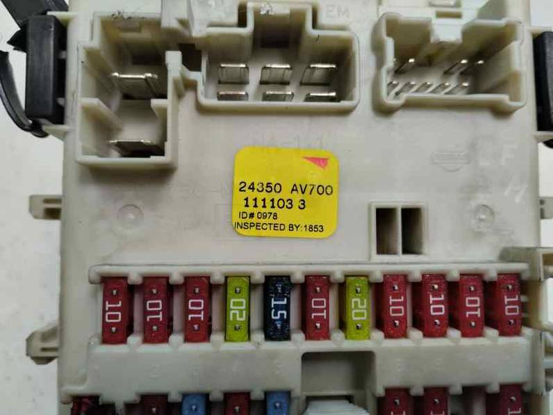CAJA RELES FUSIBLES NISSAN PRIMERA BERLINA 2004 1.9 DCI (120 CV)