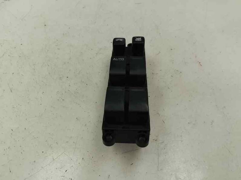 MANDO ELEVALUNAS DELANTERO IZQUIERDO NISSAN PRIMERA BERLINA 2004 1.9 DCI (120 CV)