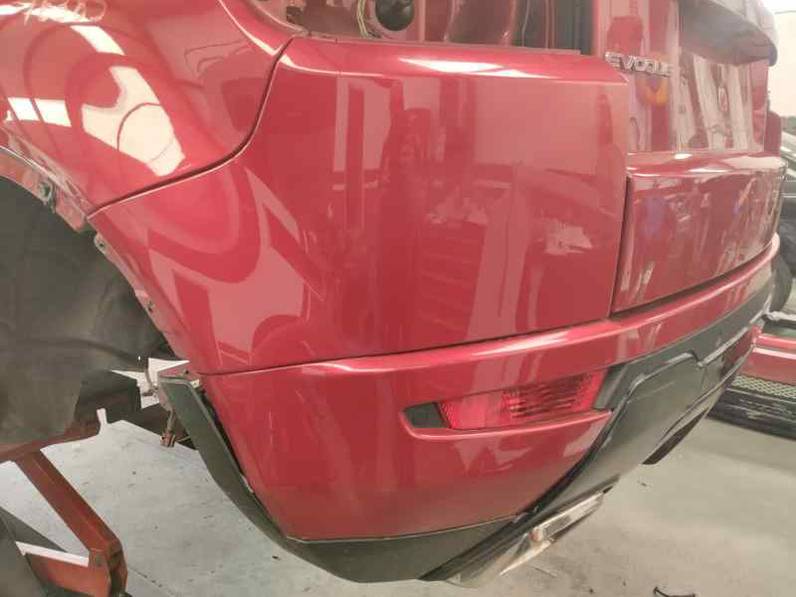 PARAGOLPES TRASERO LAND ROVER EVOQUE 2015 2.2 TD4 (150 CV)