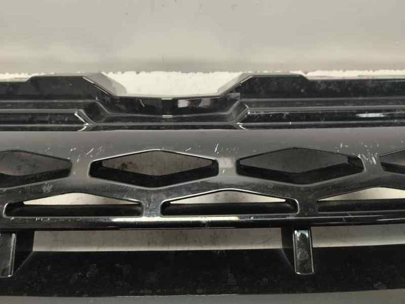 REJILLA DELANTERA LAND ROVER EVOQUE 2015 2.2 TD4 (150 CV)