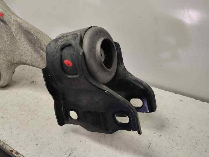 BRAZO SUSPENSION INFERIOR DELANTERO DERECHO LAND ROVER EVOQUE 2015 2.2 TD4 (150 CV)