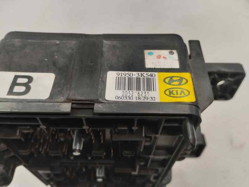 CAJA RELES FUSIBLES HYUNDAI SONATA 2006 2.0 CRDI (140 CV)