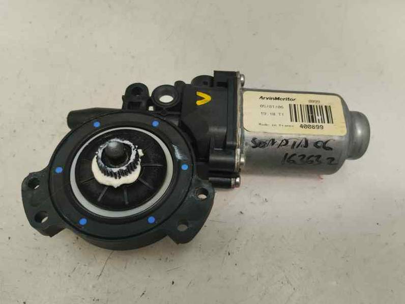 MOTOR ELEVALUNAS TRASERO IZQUIERDO HYUNDAI SONATA 2006 2.0 CRDI (140 CV)