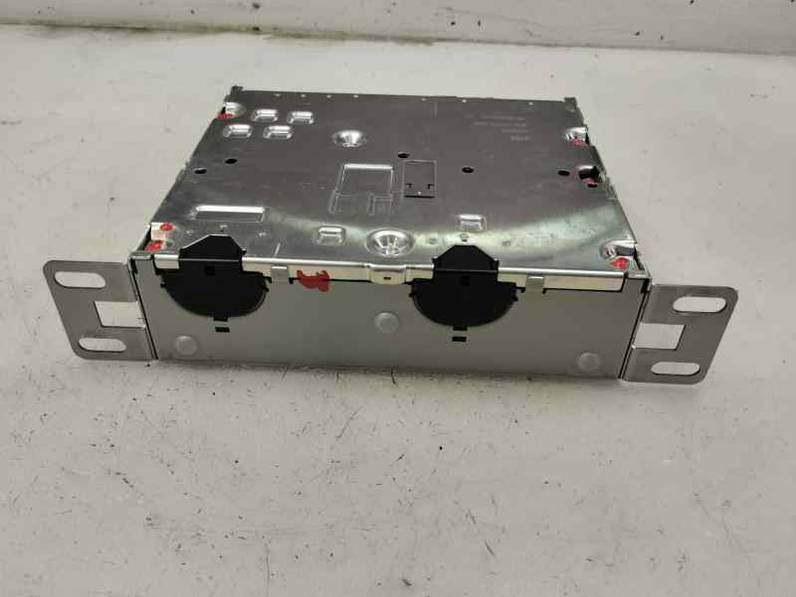 SISTEMA AUDIO RADIO CD RENAULT CLIO V 2024 1.5 DCI