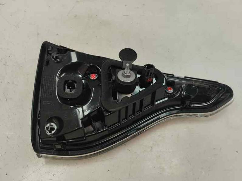 PILOTO TRASERO DERECHO INTERIOR RENAULT CLIO V 2024 1.5 DCI