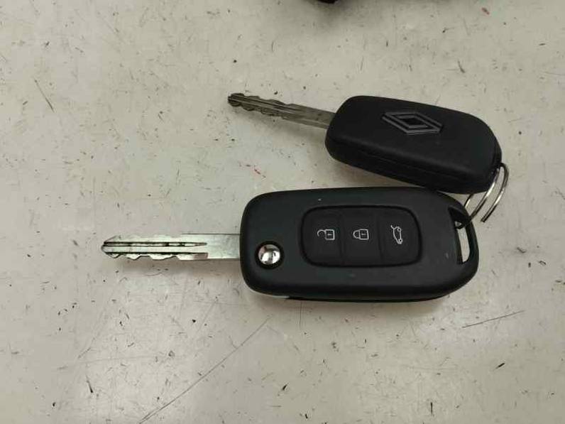 JUEGO BOMBINES RENAULT CLIO V 2024 1.5 DCI